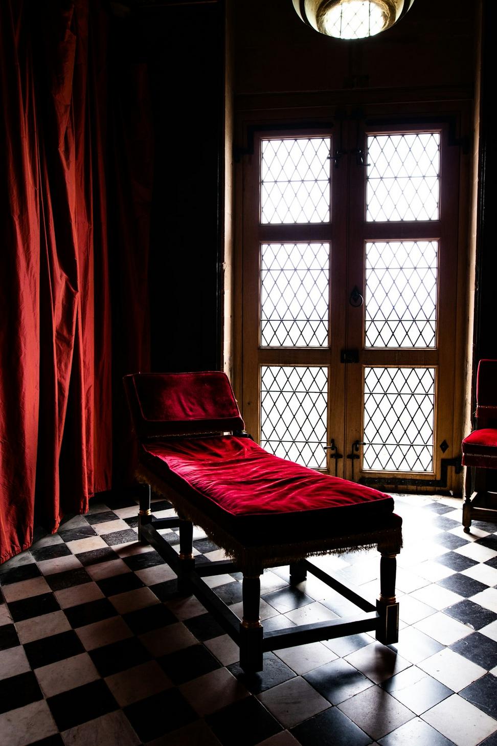 Luxury Medieval Suite